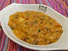 -香巴拉云南餐厅(华莱坞店)