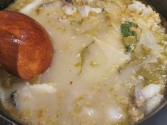 -九锅一堂酸菜鱼(新南凯德直营店)