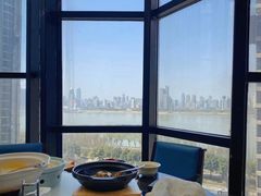 景观位-江上荟·创意中国菜(绿地缤纷城店)