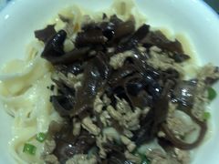 2014-03-26_20-40-28_702-吴满满油泼面(北方风味园店)