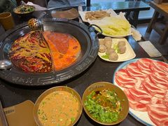 -宽板凳老灶火锅(簋街店)