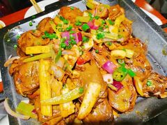 -炉小二铜锅牛蛙•川湘菜(三里屯店)