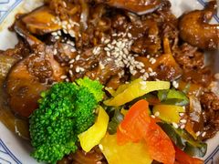 温泉蛋烧汁牛肉饭-将太无二·北美传奇寿司(荟聚购物中心西红门店)