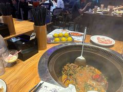 -山河屯铁锅炖·非遗东北菜(南山店)