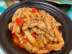 -昱龙大盆牛蛙馆(三兴街总店)