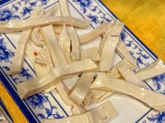 牛心顶-大戚饭店(泰华路店)