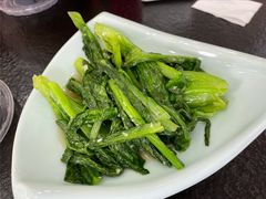 素炒油麦菜-撒拉人家.酸菜牦牛肉火锅