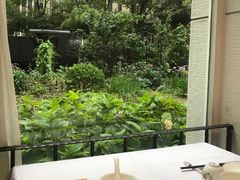 靠窗位-上海老站(徐家汇店)