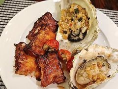 -广州万富希尔顿酒店-感趣自助餐厅·生蚝海鲜刺身