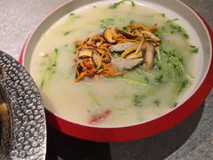 上汤豆苗-林辉家宴·本地家常菜·头牌清远鸡(先锋店)