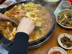 -高基五春川炒鸡排 韩国料理(威海总店)