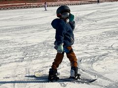 -华彬猛犸滑雪场