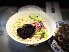 老北京炸酱面-海碗居(王府井店)
