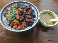 红烧牛肉面-旺泉餐饮店·清真牛肉面馆