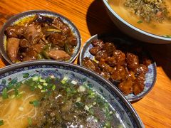 -老外婆本帮面(塔城路店)