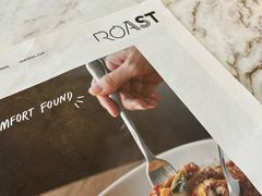 -ROAST coffee & eatery