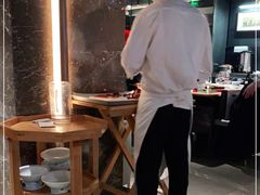 大堂-四季民福烤鸭店(西单华威约饭街店)
