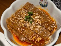 巴蜀豆衣-庆春朴门(前滩太古里店)