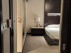 -青岛海尔洲际酒店