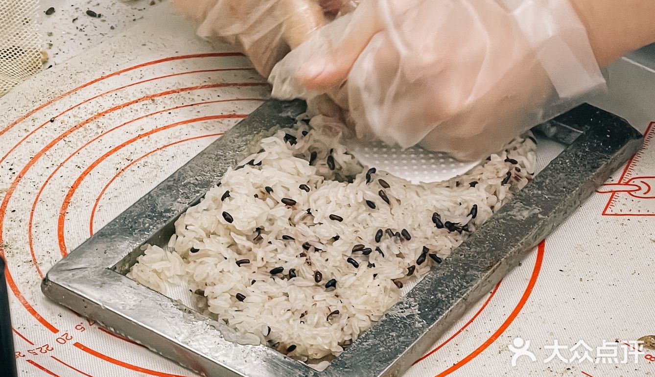 🔥武汉过早 | 巷子里的美食，碳水的快乐