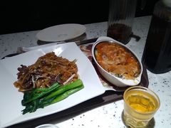 -百威KTV(恒福路店)