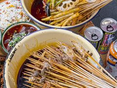-拈签一笑黄牛肉辣卤串串