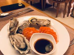-艺厨风尚餐厅 · 桔钓沙莱华度假酒店