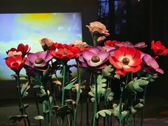-Nathalie Djurberg与Hans Berg“牛皮纸包裹的月亮”-Prada荣宅当季展览