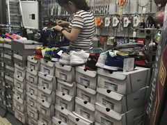 -Wilson威尔胜(漕溪北路店)