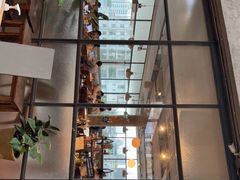 -ROAST coffee & eatery