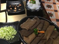 -左庭右院鲜牛肉火锅(新梅广场店)
