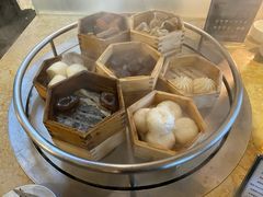 -大中华希尔顿酒店-念自助餐·嗨啤·小龙虾