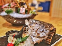烤三文鱼头-鲔屋寿喜烧
