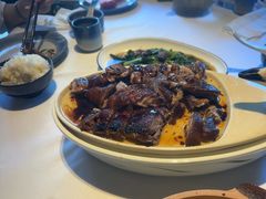 -八府香鸭·啫啫煲(华山路店)