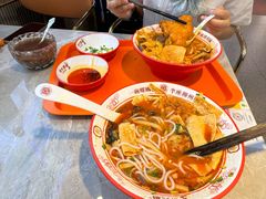 -柳大厨螺蛳粉(人民路总店)
