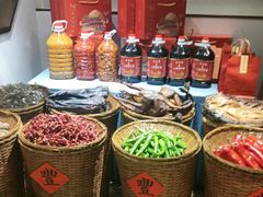 -毛家饭店·30年融合新湘菜(汉峪金谷店)