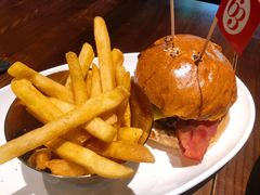 鹅肝牛肉堡FoieGras-B-Bistro 63 创意融合料理(广粤天地店)
