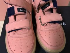 -Acne Studios(芮欧百货店)