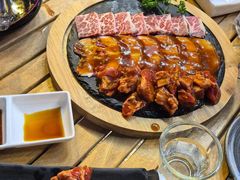 -山之屋炭火烧肉·生啤畅饮(大朗万科中央公园店)