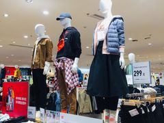 -优衣库(南宁江南万达店)