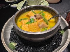 -君庭·珍湘(年嘉湖店)