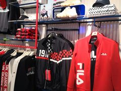 -fila(日月光中心广场店)