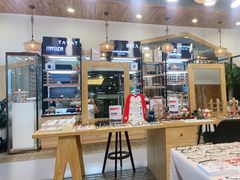-肆兮眼镜·蔡司·徕卡战略合作店(大坪店)