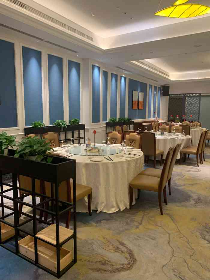 石浦大饭店(华府店)-"某平台上买的88元自助餐.就餐环境还是.
