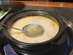 -大匠工房古船木艺术餐厅·猪肚鸡专门店(长白仙岛店)