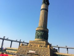 -人民防洪胜利纪念塔