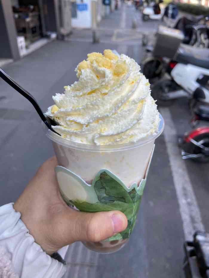 拾叁茶(成贤街店)-"「木樨清露」不齁不腻,清爽的奶茶付带着淡.