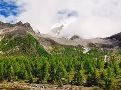 -亚拉雪山风景区
