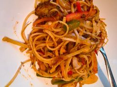 -MONICH牛排融合餐厅(和义大道购物中心店)