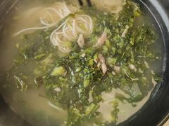 雪菜肉丝面-王家沙点心店(西康路店)